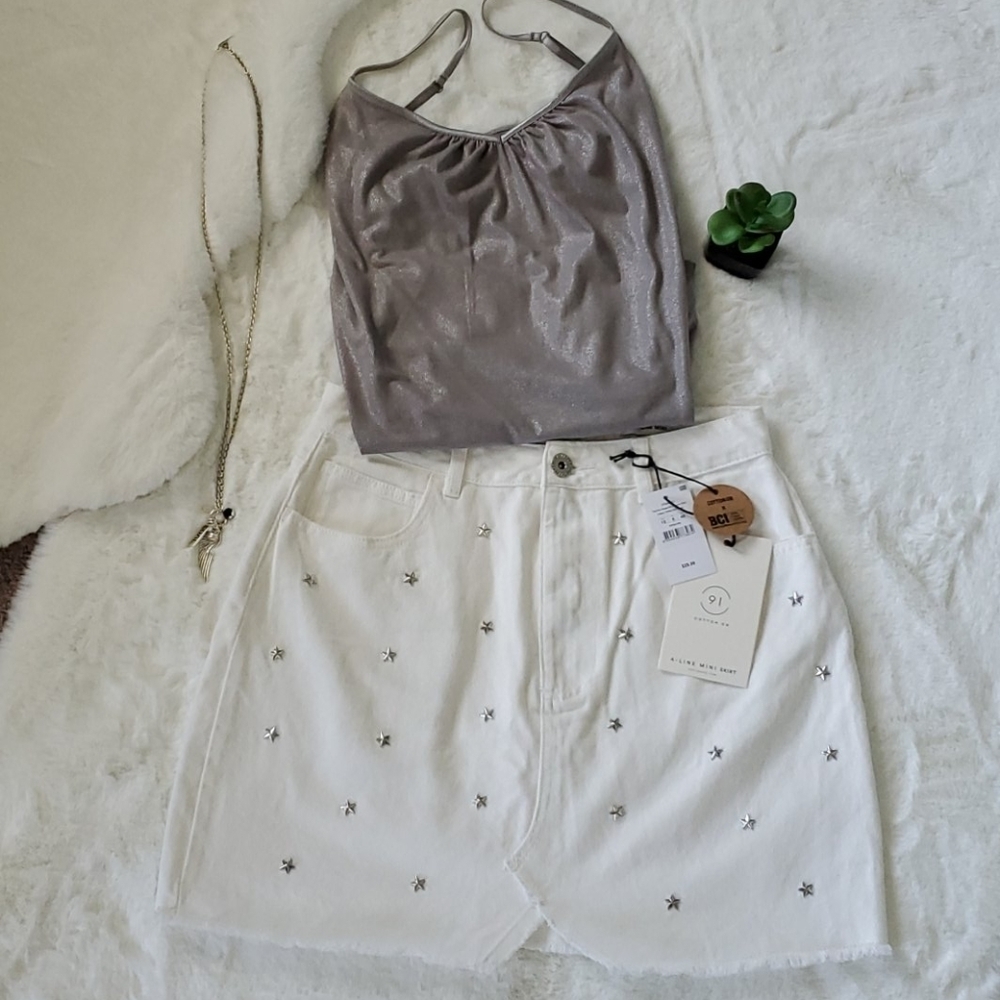 "91 COTTON ON" WHITE A-LINE MINI SKIRT